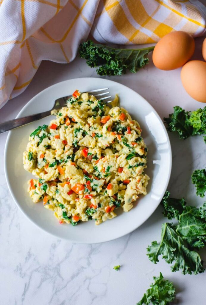 healthy mediterranean veggie scramble eggs